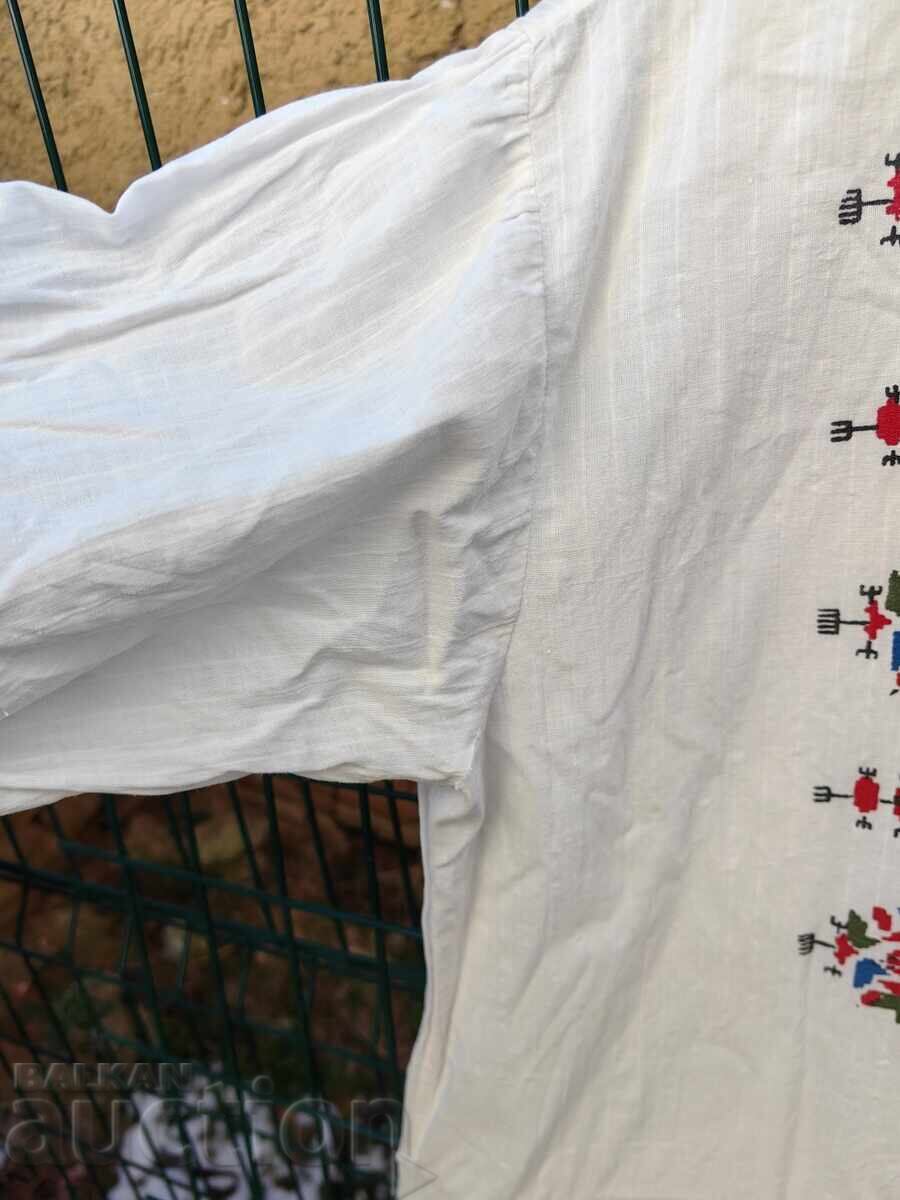 Livrarea CĂMAȘĂ PORT POPULAR, BRODERIILE SUNT IMPRIMATE Livrarea CĂMAȘĂ PORT POPULAR, BRODERIILE SUNT IMPRIMATE