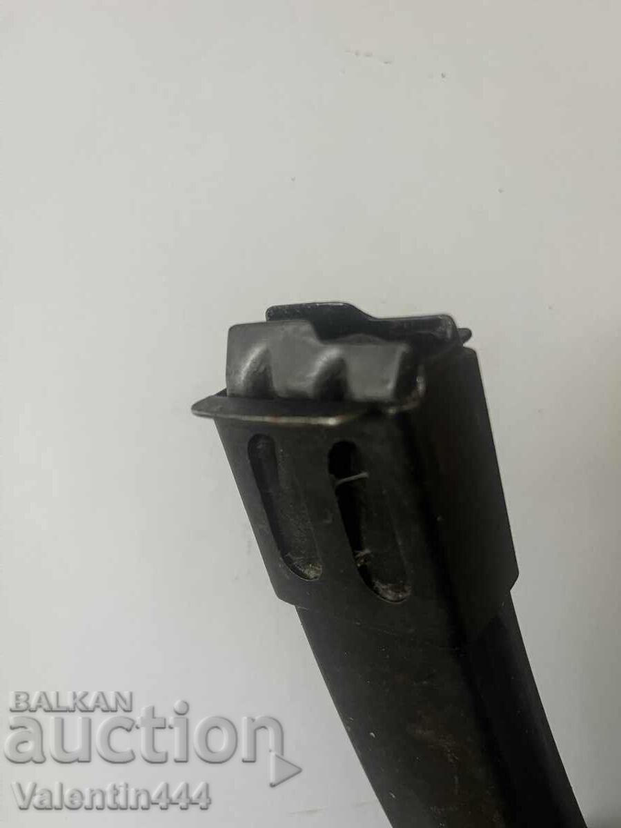 Licitație ÎNCĂRCĂTOR DREPT/CURBAT PENTRU PISTOL - "ȘPAGIN" - PPȘ - 41 Licitație ÎNCĂRCĂTOR DREPT/CURBAT PENTRU PISTOL - "ȘPAGIN" - PPȘ - 41