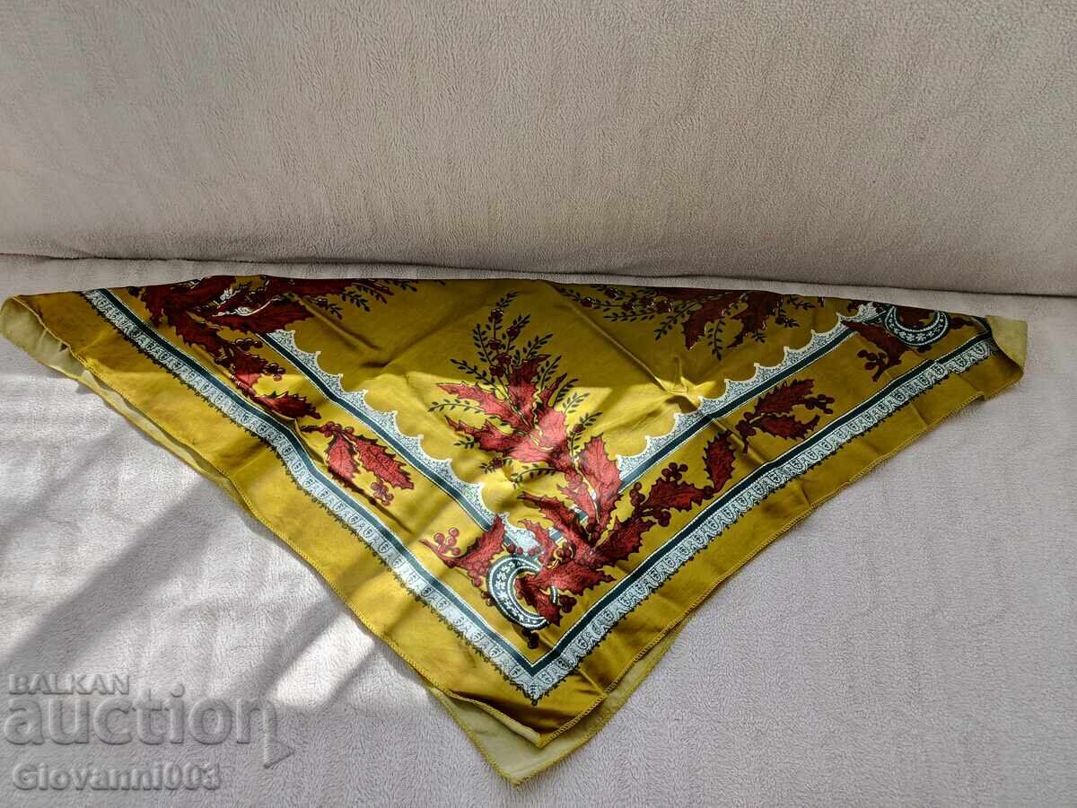 Κασκόλ για το κεφάλι 77