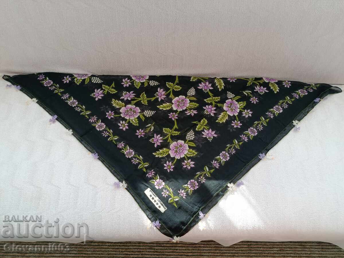 Κεφαλοκάλυμμα με δαντέλα 79 με τιμή € 23.00 | 44.98 BGN