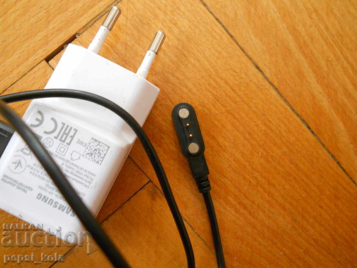 Adaptor "Samsung" cu cablu pentru încărcare ceas inteligent cu preț € 10.00 | 19.56 BGN