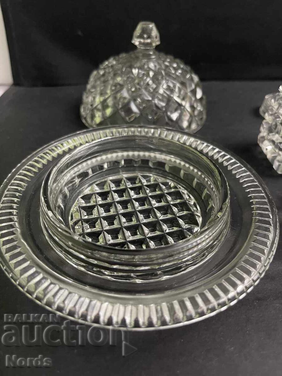 Delivery of Glass lot of salt shakers Delivery of Glass lot of salt shakers