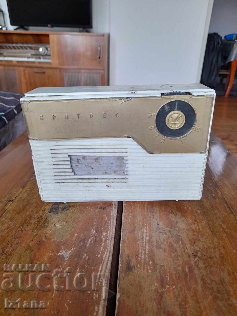 Παλιό ραδιόφωνο, ραδιοδέκτης Προγκρές Παλιό ραδιόφωνο, ραδιοδέκτης Προγκρές