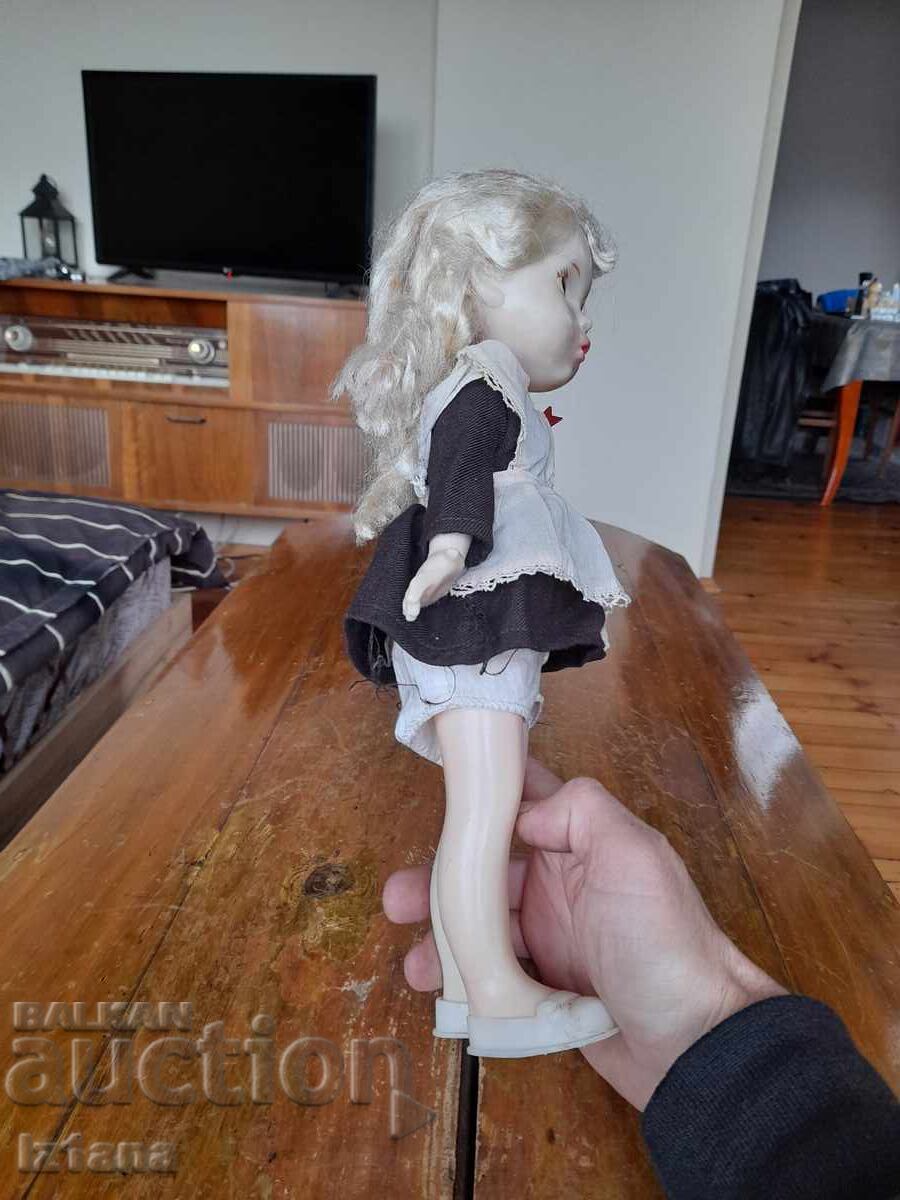 Παλιά κούκλα με τιμή € 27.00 | 52.81 BGN Παλιά κούκλα με τιμή € 27.00 | 52.81 BGN