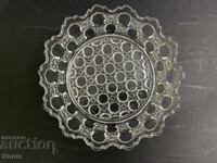 Красива кристална чинийка за ядки