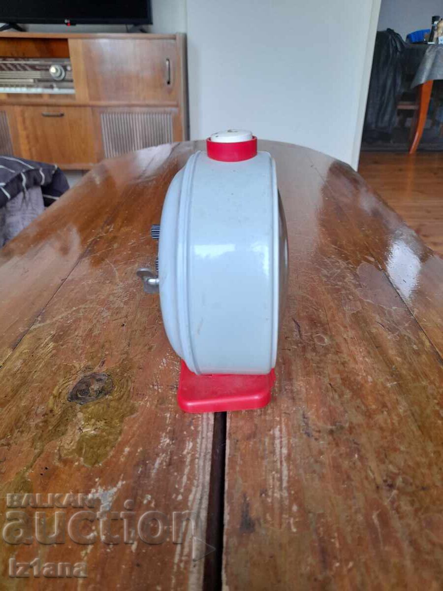 Old table clock alarm clock Jantar, Jantar with price € 13.00 | 25.43 BGN Old table clock alarm clock Jantar, Jantar with price € 13.00 | 25.43 BGN