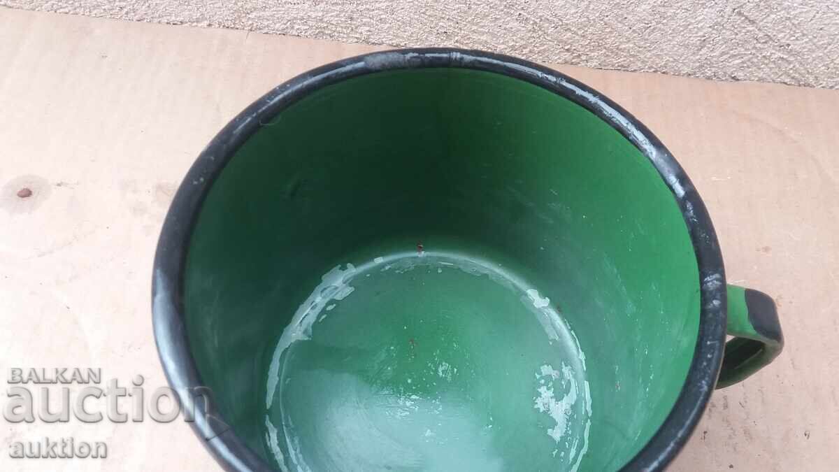 Παράδοση ΕΜΑΓΙΕ ΚΑΝΆΤΑ ΣΟΣΙΑΛΙΣΤΙΚΉ, ΜΕ ΕΝΔΕΙΞΕΙΣ - 1.3 ΛΊΤΡΑ Παράδοση ΕΜΑΓΙΕ ΚΑΝΆΤΑ ΣΟΣΙΑΛΙΣΤΙΚΉ, ΜΕ ΕΝΔΕΙΞΕΙΣ - 1.3 ΛΊΤΡΑ