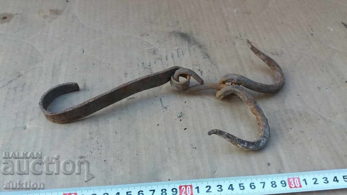 КОВАНА ВЪЗРОЖДЕНСКА КУКА, ЧЕНГЕЛ - 5 КОВАНА ВЪЗРОЖДЕНСКА КУКА, ЧЕНГЕЛ - 5