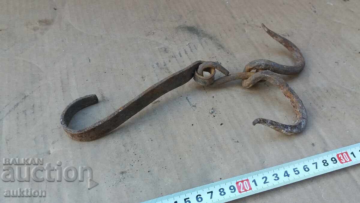 КОВАНА ВЪЗРОЖДЕНСКА КУКА, ЧЕНГЕЛ - 6 КОВАНА ВЪЗРОЖДЕНСКА КУКА, ЧЕНГЕЛ - 6