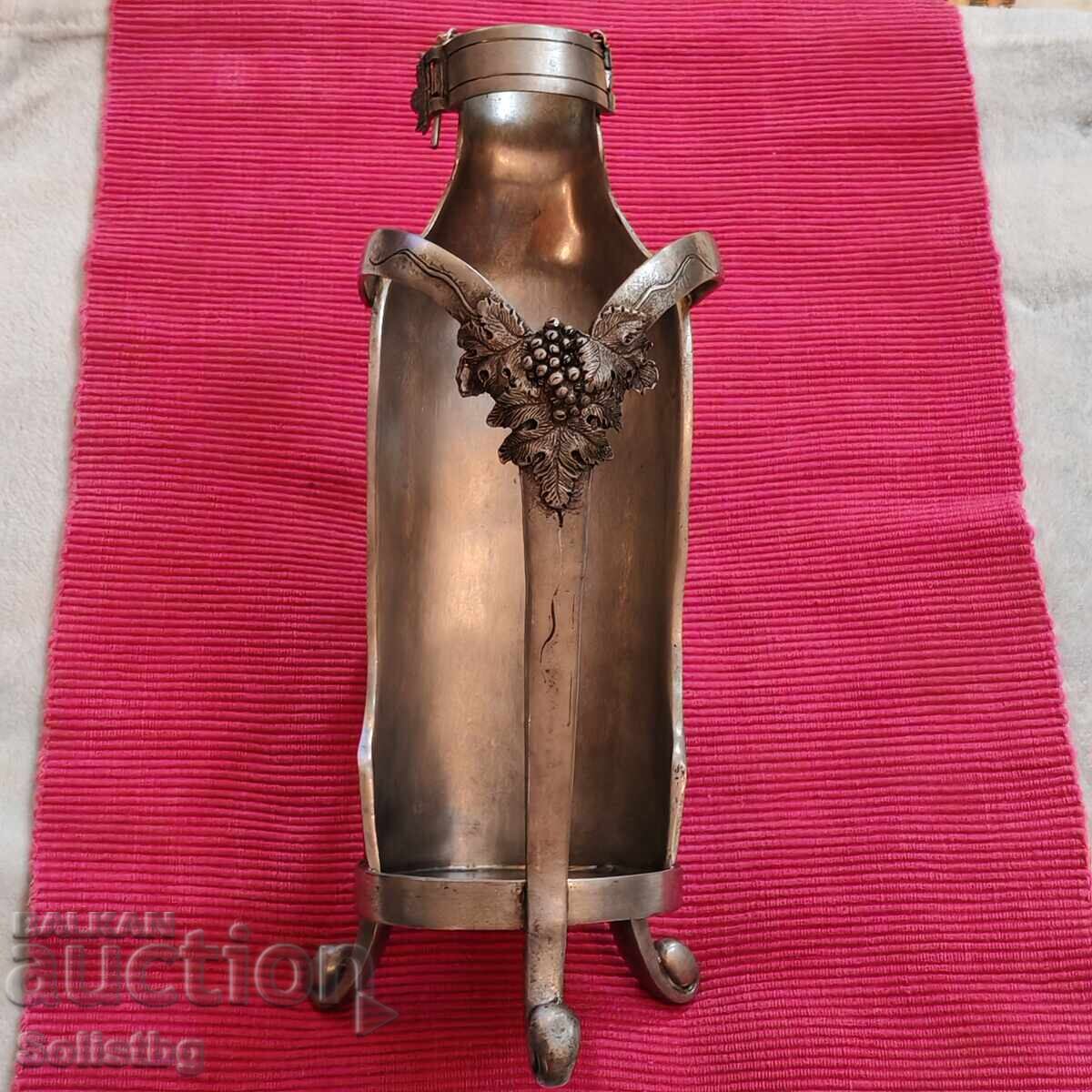 Δημοπρασία Αντίκα μεταλλική βάση για μπουκάλι κρασιού, Γερμανία Δημοπρασία Αντίκα μεταλλική βάση για μπουκάλι κρασιού, Γερμανία