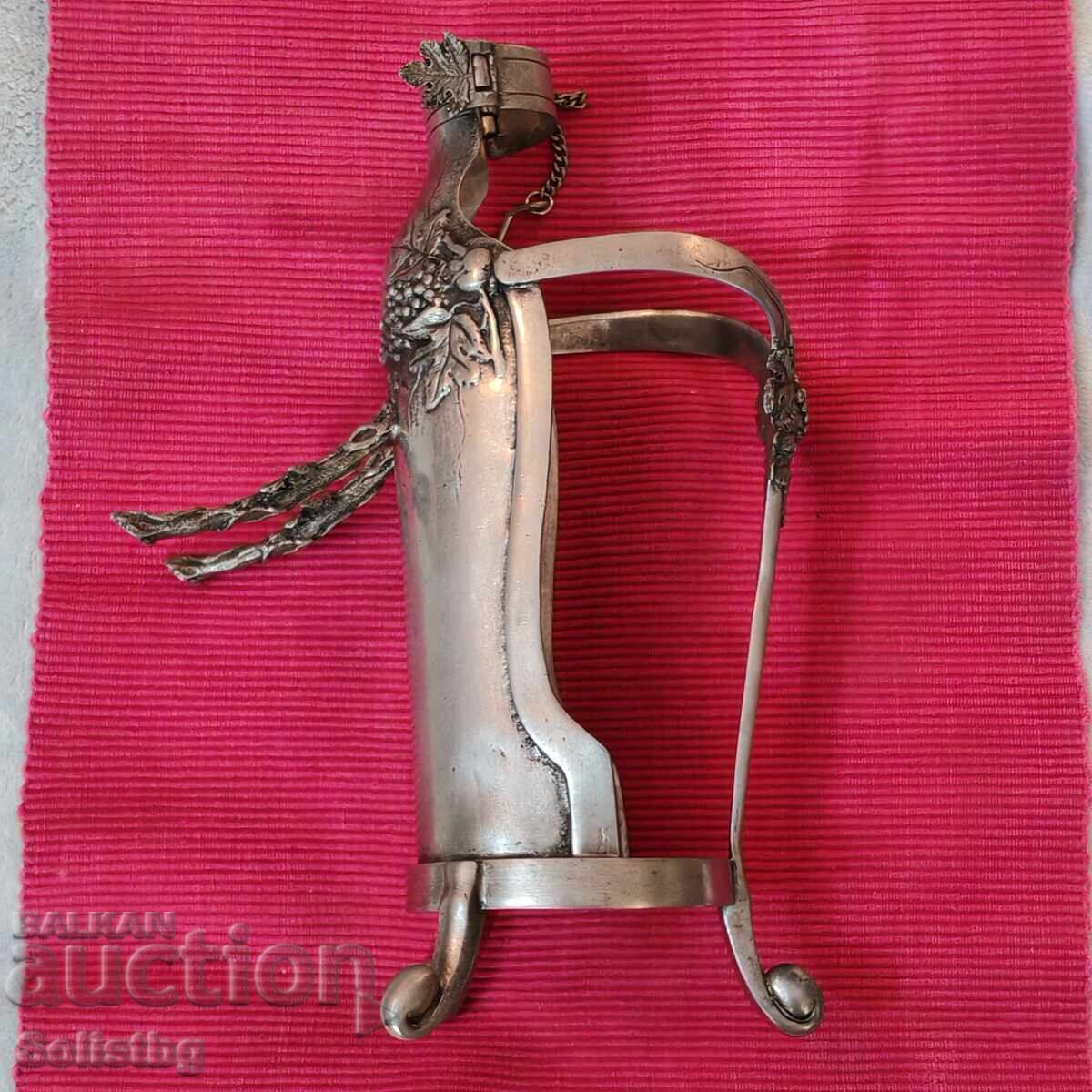 Αντίκα μεταλλική βάση για μπουκάλι κρασιού, Γερμανία Αντίκα μεταλλική βάση για μπουκάλι κρασιού, Γερμανία