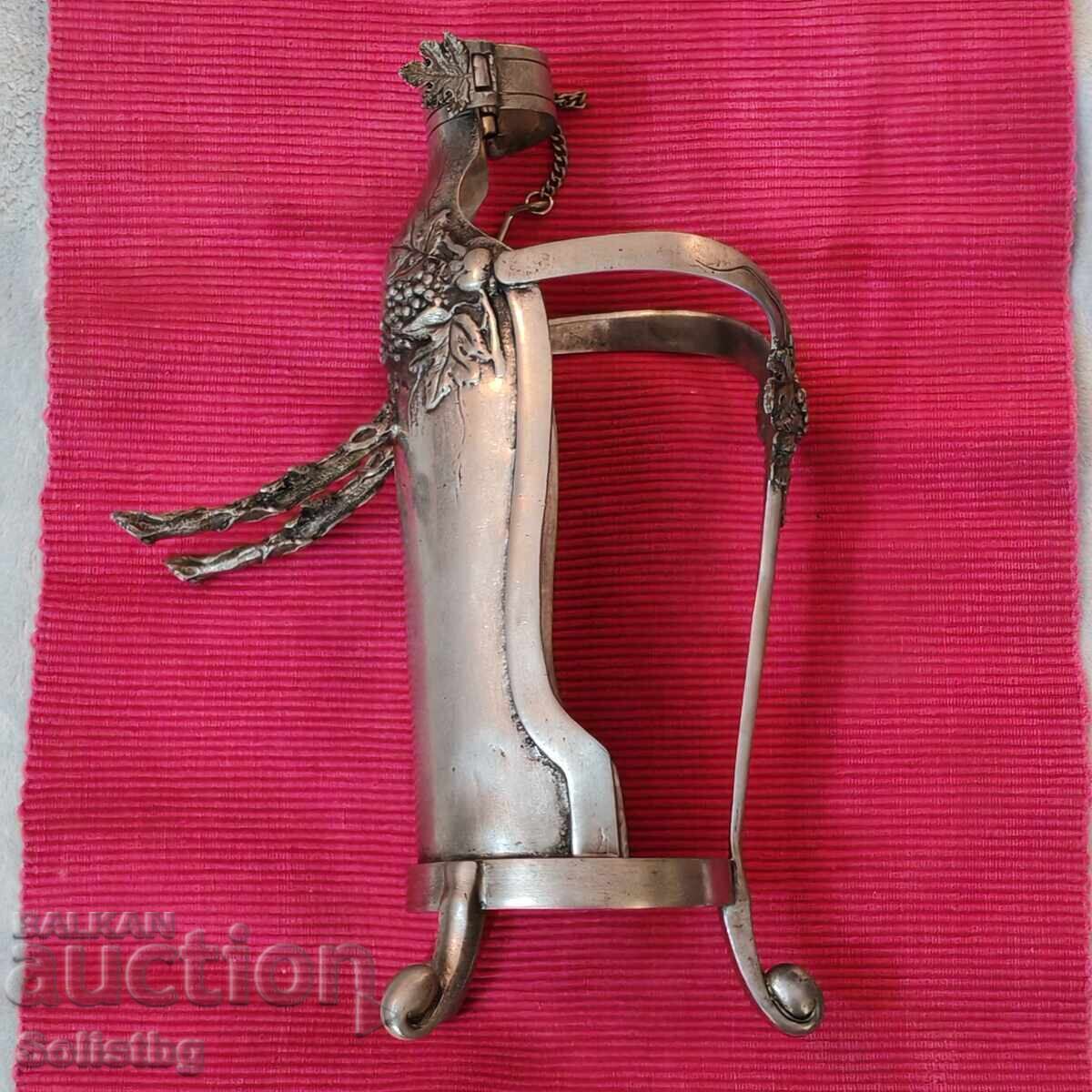 Αντίκα μεταλλική βάση για μπουκάλι κρασιού, Γερμανία Αντίκα μεταλλική βάση για μπουκάλι κρασιού, Γερμανία