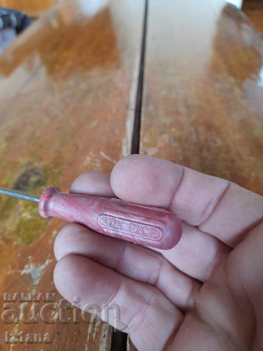 Auction An old screwdriver Auction An old screwdriver