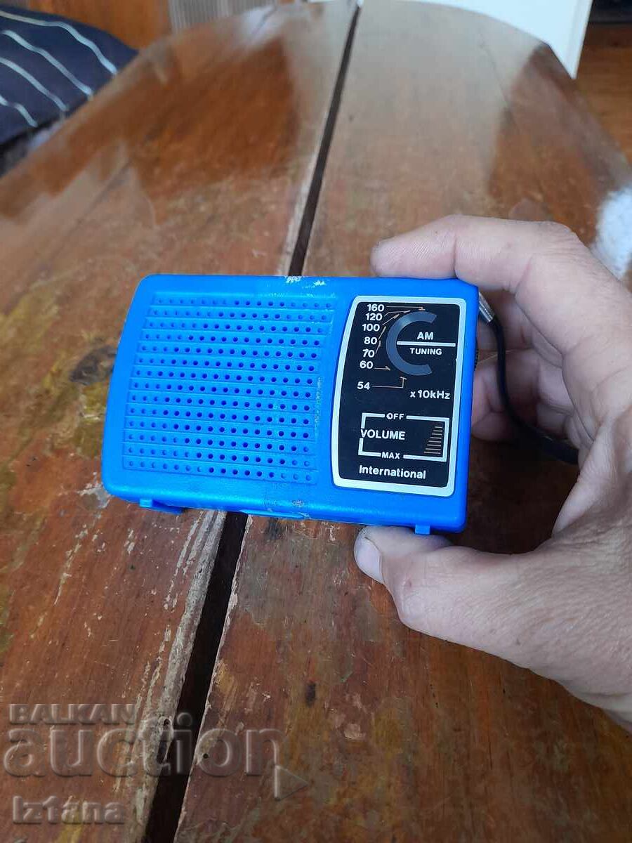 Old radio, International radio receiver with price € 16.00 | 31.29 BGN