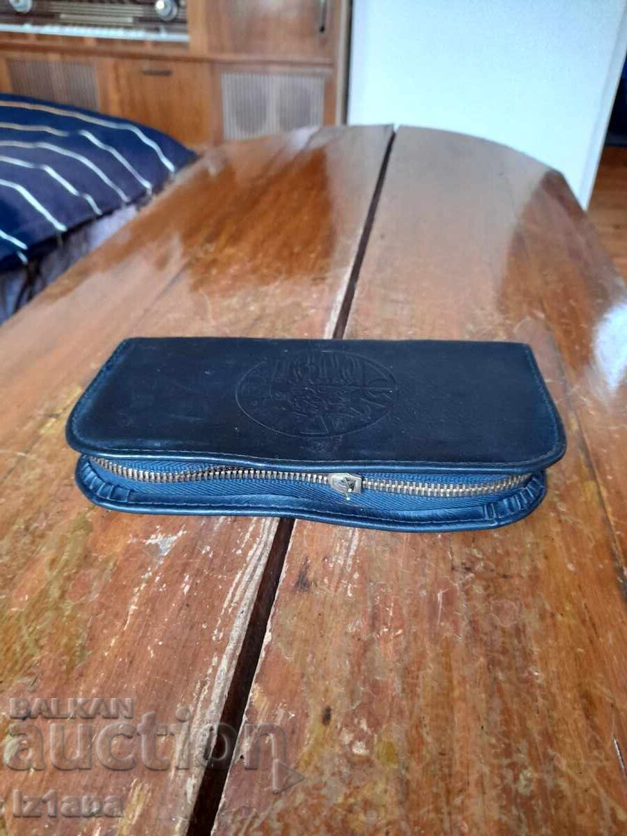 Set vechi de tacâmuri turistice Bulgaria Set vechi de tacâmuri turistice Bulgaria