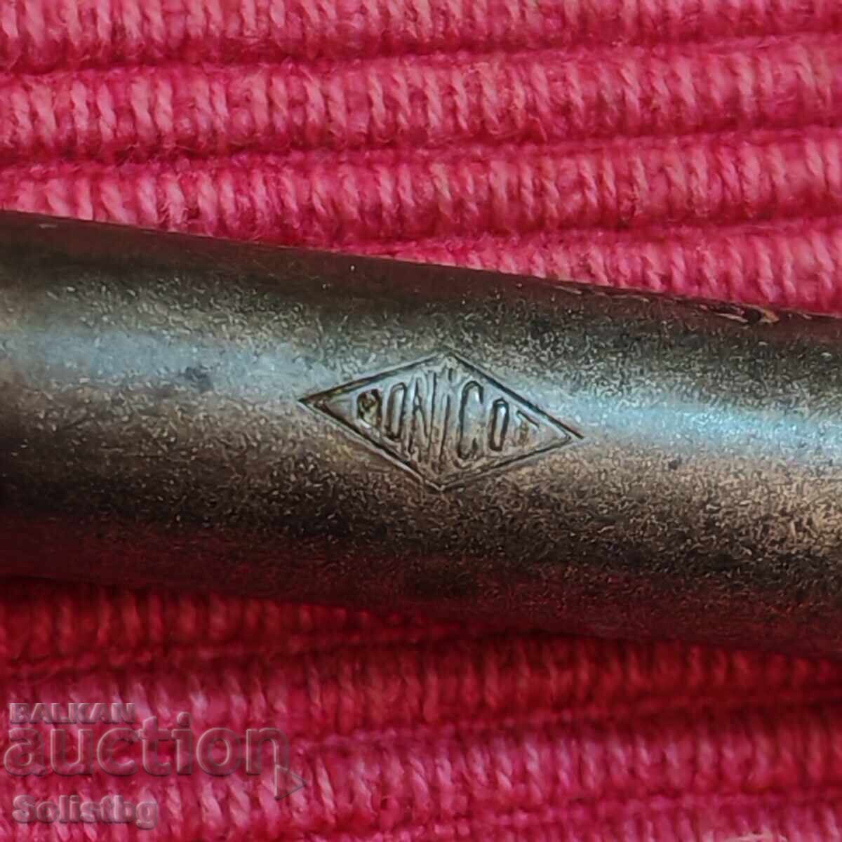 Παράδοση Εγχυτήρας BONICOT για μείωση της τοξικότητας των τσιγάρων Παράδοση Εγχυτήρας BONICOT για μείωση της τοξικότητας των τσιγάρων