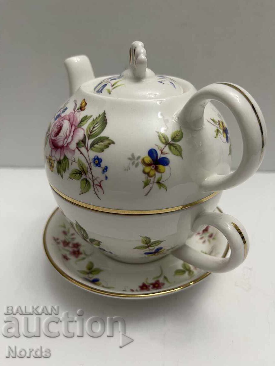 Set de portelan cu preț € 0.01 | 0.02 BGN