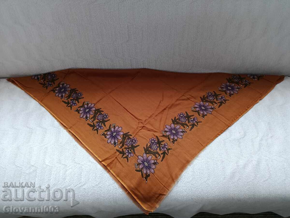 Old-fashioned/Vintage/Retro (car) front end/grille/bumper 94 Old-fashioned/Vintage/Retro (car) front end/grille/bumper 94