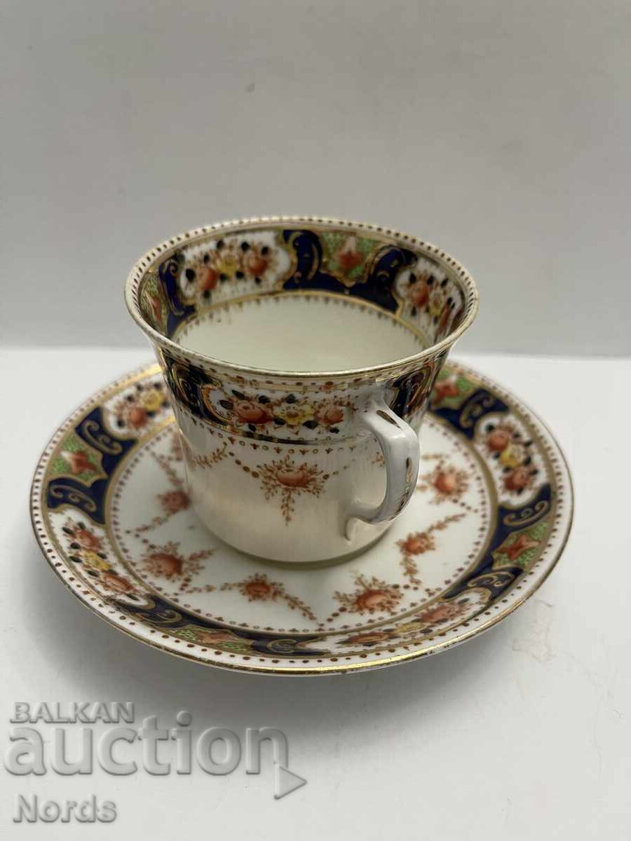 Royal Albert Винтидж английски двоен сет с цена € 2.50 | 4.89 лв. Royal Albert Винтидж английски двоен сет с цена € 2.50 | 4.89 лв.