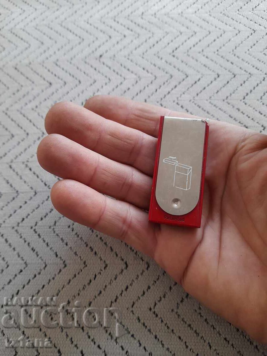 Доставка на Стара запалка Marlboro