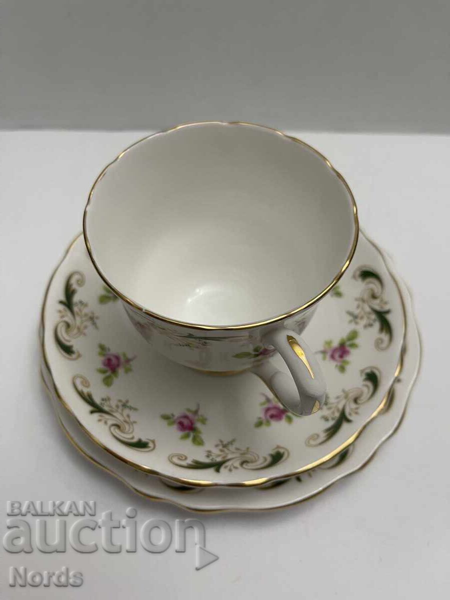 Δημοπρασία Staffordshir Αγγλικό σετ τριών τεμαχίων για τσάι