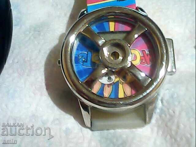 4 new watches, they work, no battery needed - 6