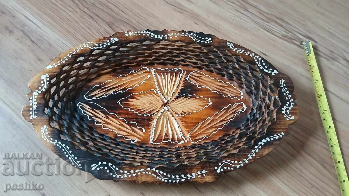 Дървен поднос,украса с цена € 0.01 | 0.02 лв. Дървен поднос,украса с цена € 0.01 | 0.02 лв.