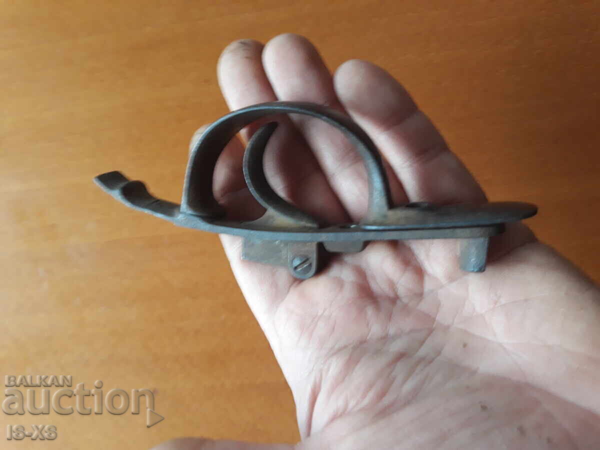 Livrarea Grilă de declanșare și trăgaci