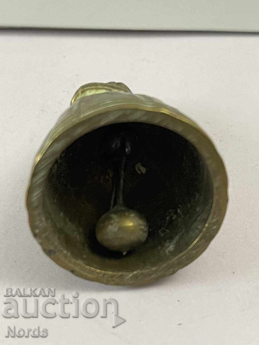 Δημοπρασία Χάλκινο κουδούνι Δημοπρασία Χάλκινο κουδούνι