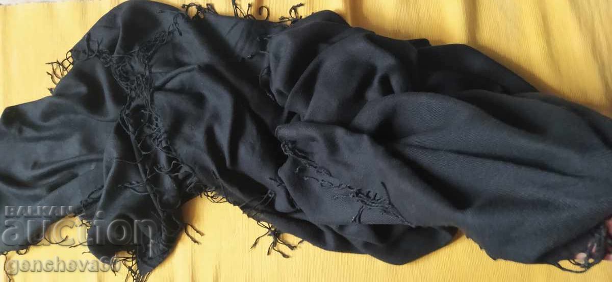 Παράδοση Τεράστιο κασκόλ από κασμίρι 147 εκ. μαύρο με κρόσσια για κεφαλή - παραδοσιακή φορεσιά