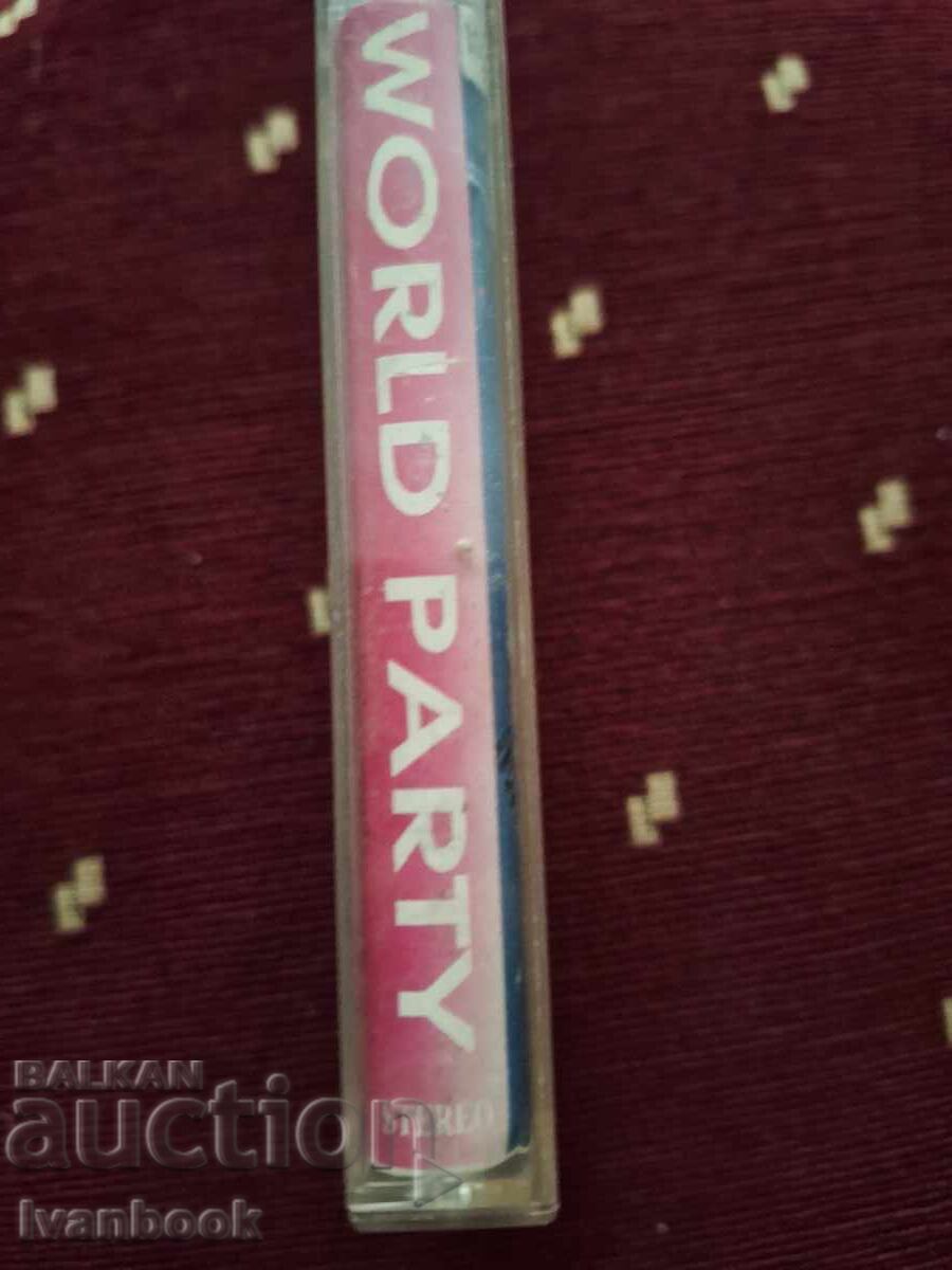 Аудио касета - World party с цена € 0.99 | 1.94 лв.