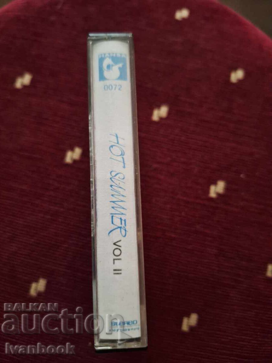 Аудио касета - Hot summer 2 с цена € 1.00 | 1.96 лв.