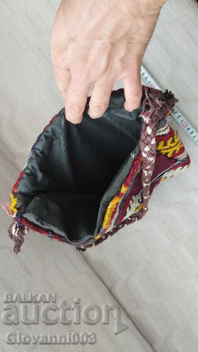 Geantă veche, lucrată manual - 6
