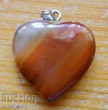 Медальон - сърце от ахат с цена € 3.00 | 5.87 лв. Медальон - сърце от ахат с цена € 3.00 | 5.87 лв.