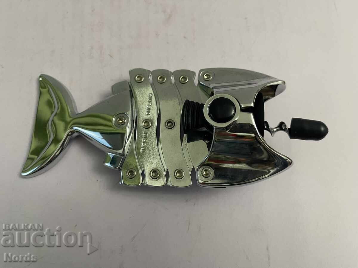 Licitație Deschizător de vinuri metalic Licitație Deschizător de vinuri metalic