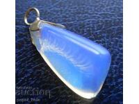 Medalion - pandantiv din piatră de lună