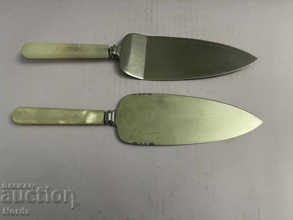 Spătuitoare metalice