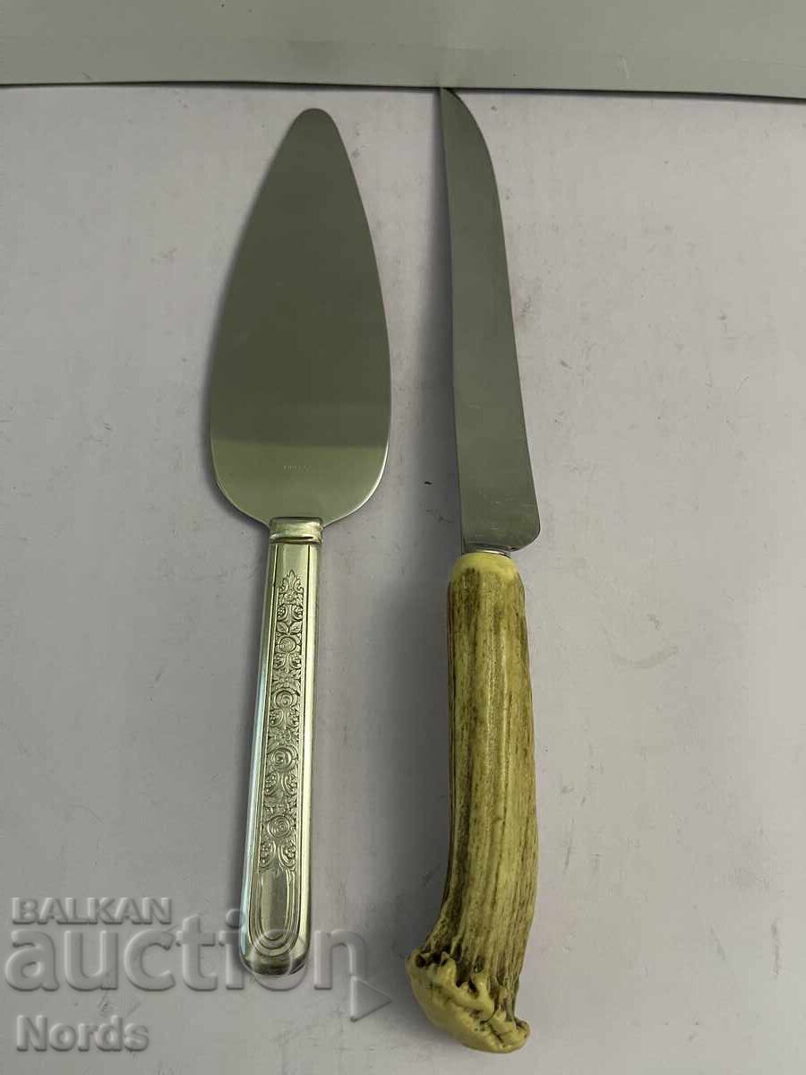 Knife with a bone handle and spatula with price € 0.01 | 0.02 BGN