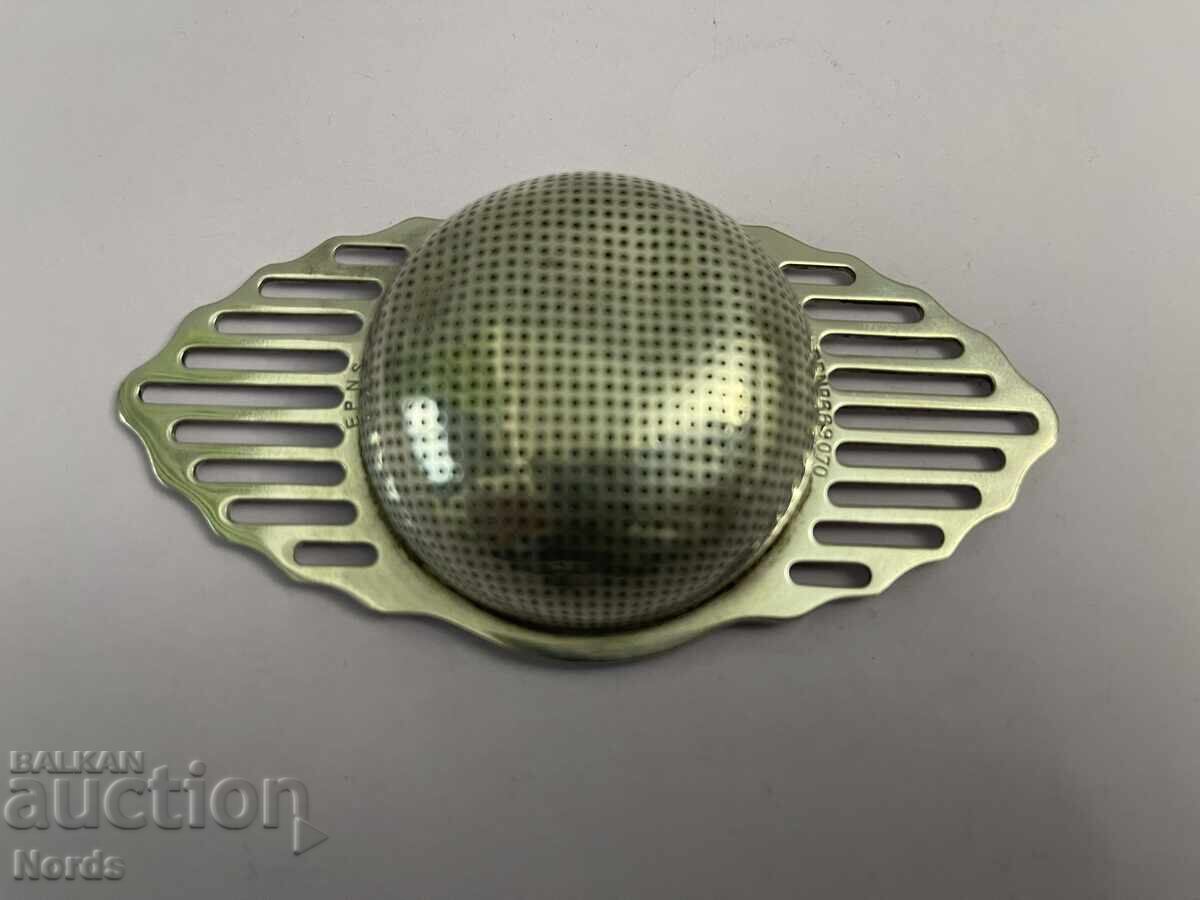 Посребрена цедка с маркировка с цена € 0.01 | 0.02 лв.