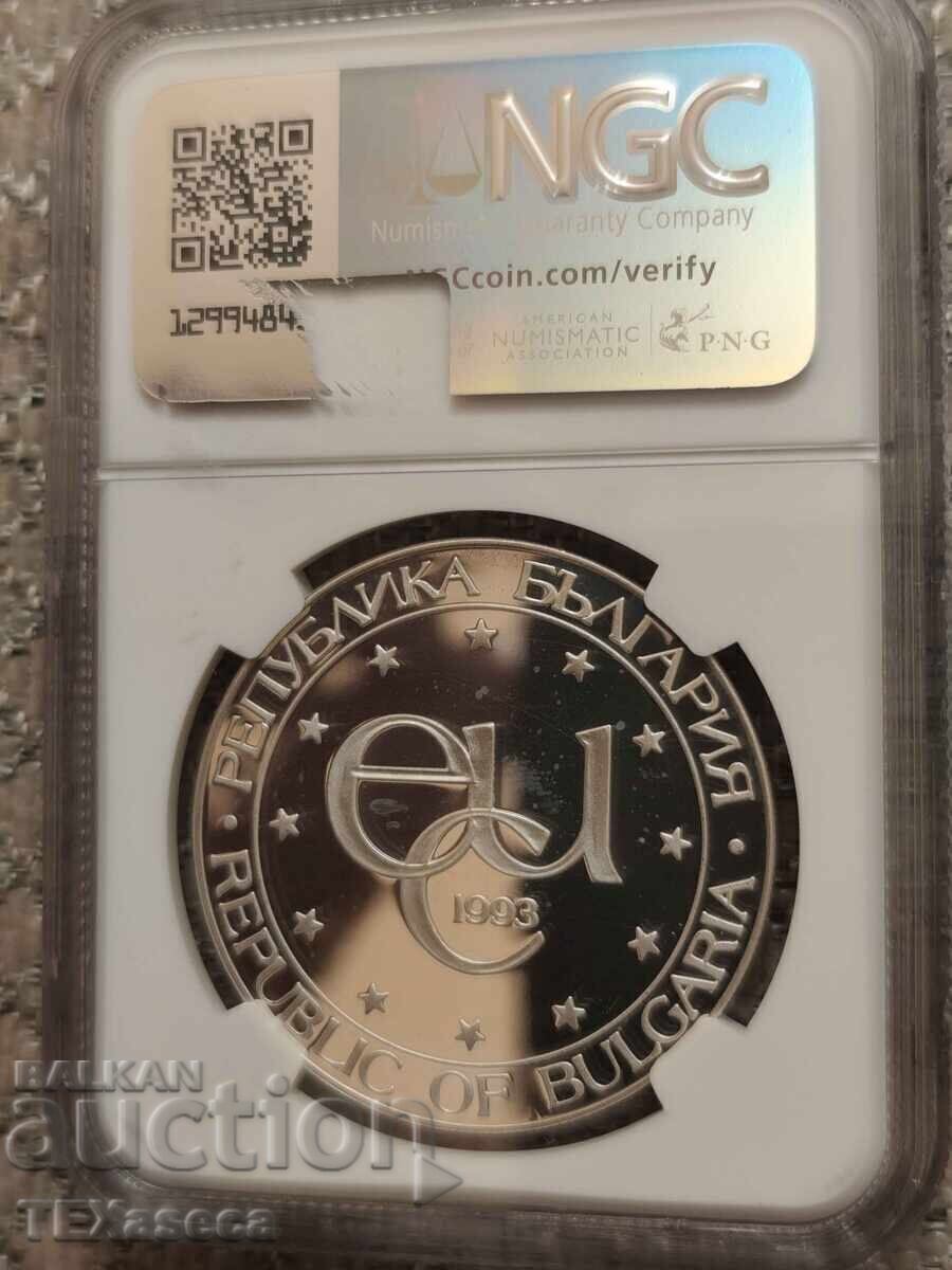 500 лева 1993 Теодор Стратилат PF68 Ultra Cameo с цена € 180.00 | 352.05 лв. 500 лева 1993 Теодор Стратилат PF68 Ultra Cameo с цена € 180.00 | 352.05 лв.