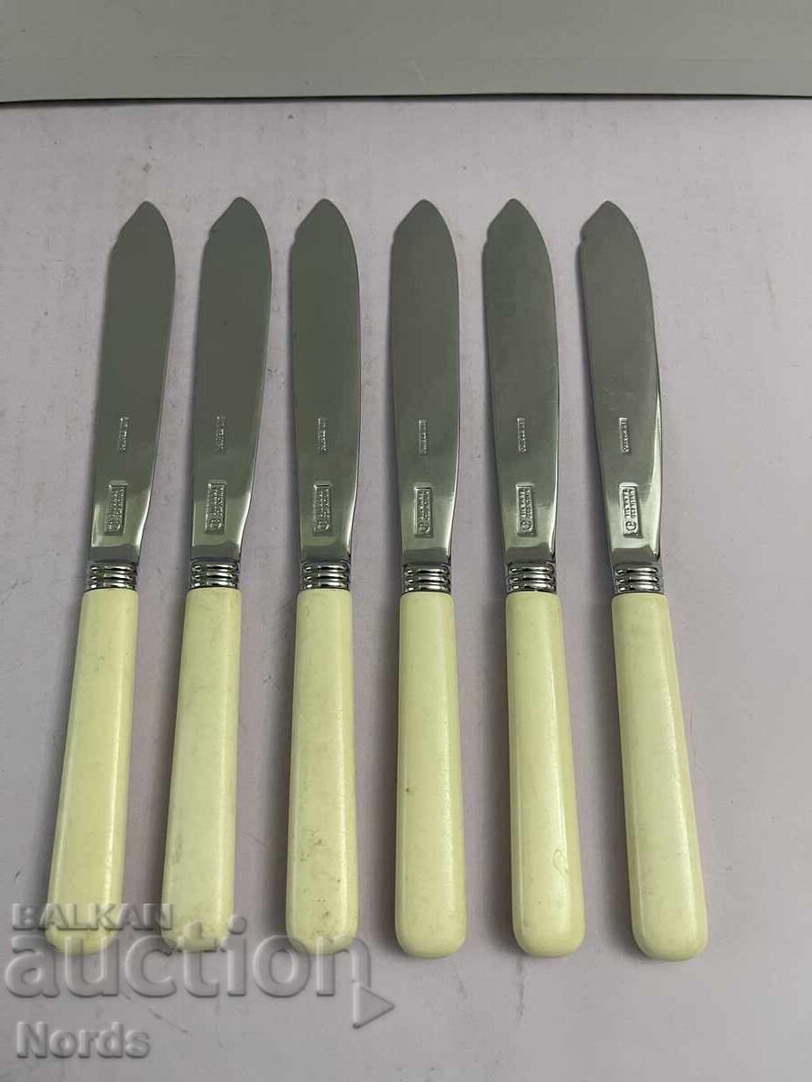 Σετ μαχαιριών με σήμανση με τιμή € 0.01 | 0.02 BGN Σετ μαχαιριών με σήμανση με τιμή € 0.01 | 0.02 BGN