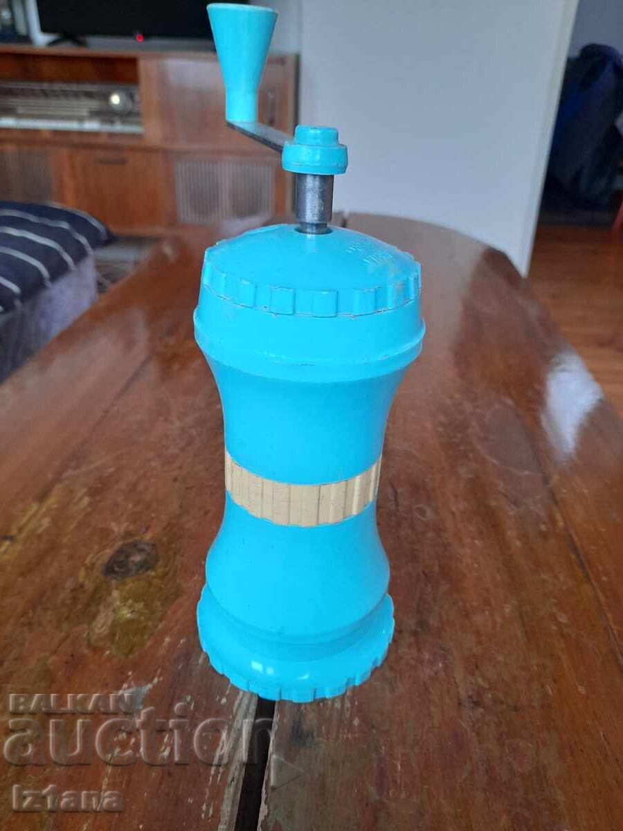 Rasnita de cafea veche, rasnita, rasnita de cafea cu preț € 16.00 | 31.29 BGN