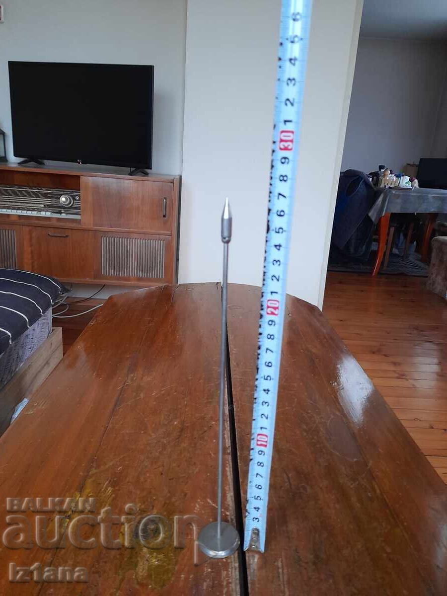 Παλιά βάση για σημαιάκι με τιμή € 11.00 | 21.51 BGN