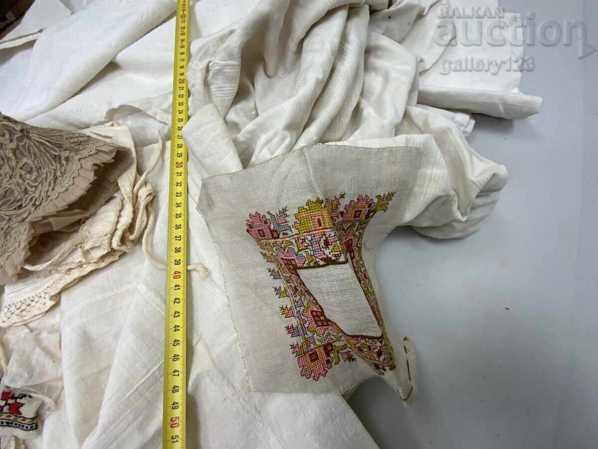 Delivery of Lot of shirts and canary Delivery of Lot of shirts and canary