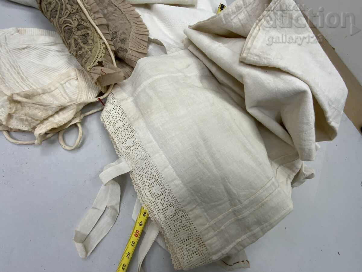 Lot of shirts and canary - 6 Lot of shirts and canary - 6