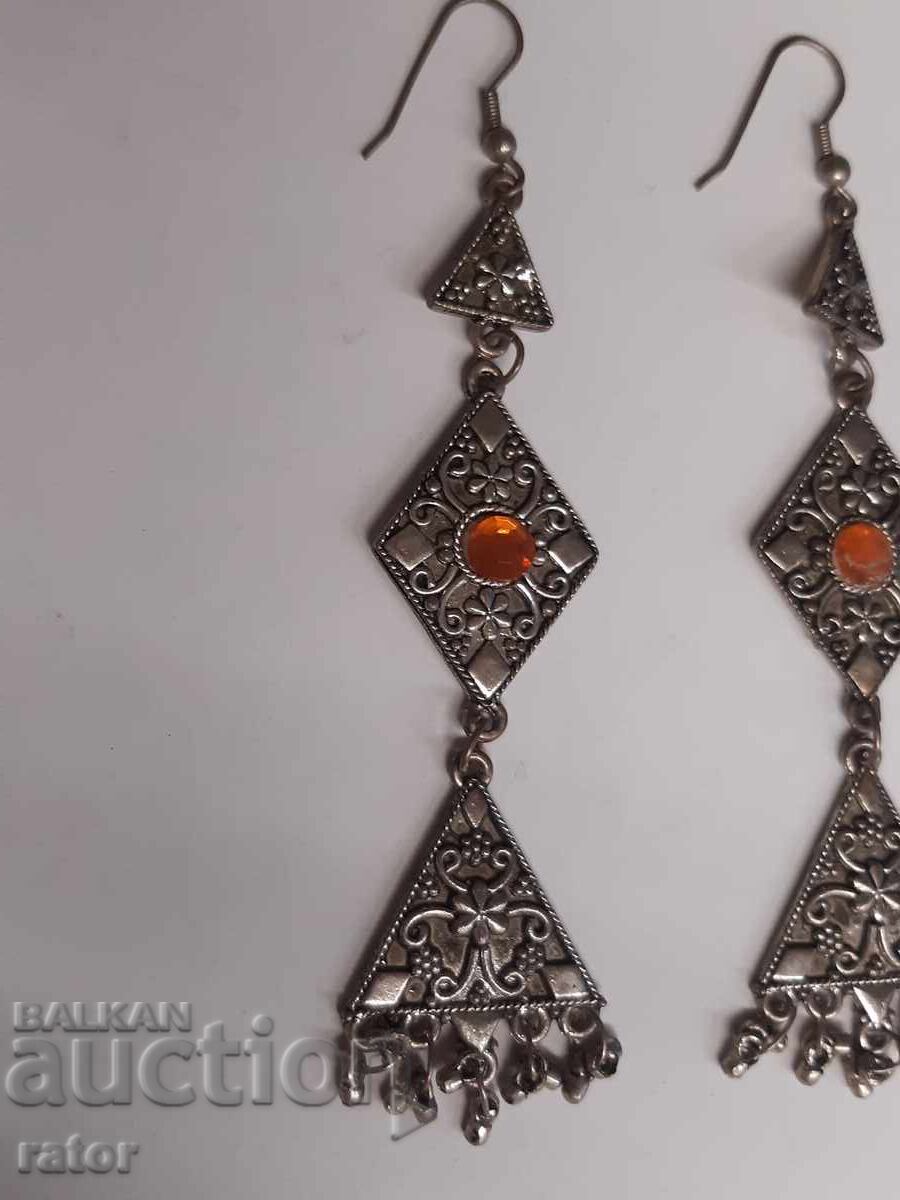 Licitație Bijuterii vechi, stil renaștere. Cercei, pandantive, pandantiv