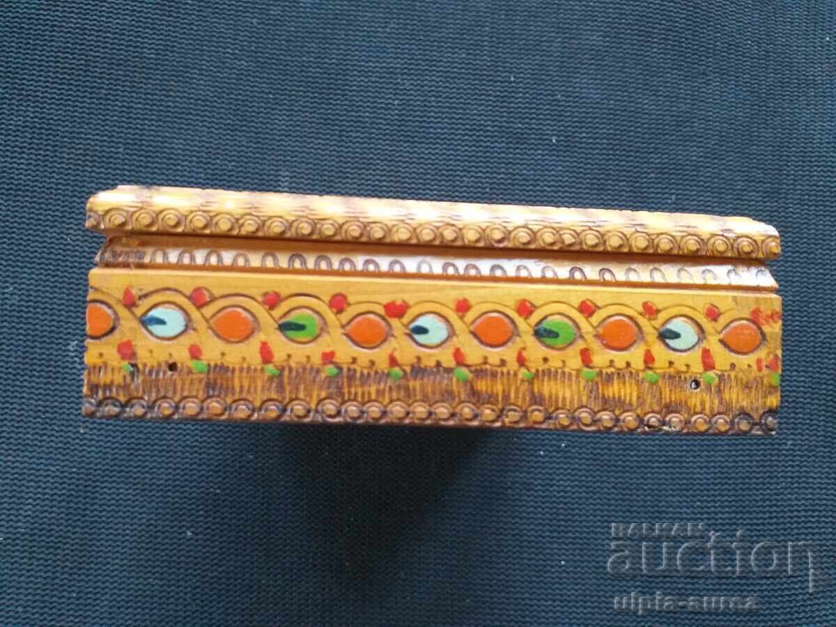 Cutie de țigări din lemn, model social, pirogravură - 7