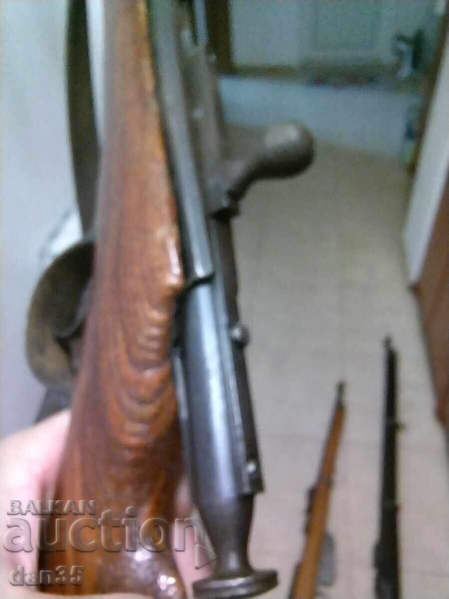 Livrarea PUSCA VECHE