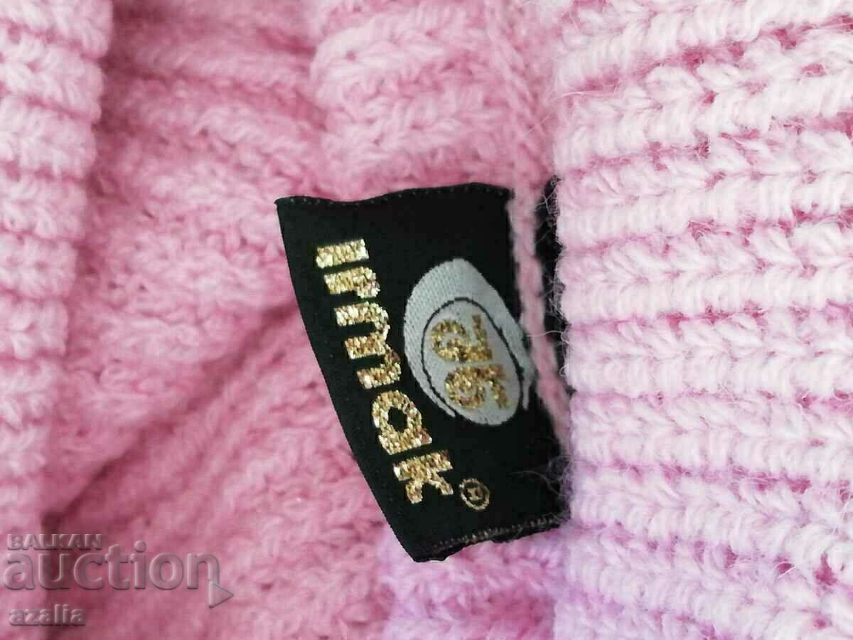 Licitație Bluză caldă roz cu guler polo, 50% mohair