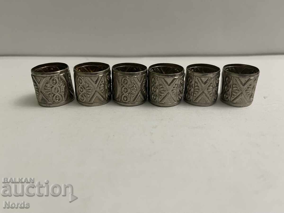 Стари метални пръстени за салфетки